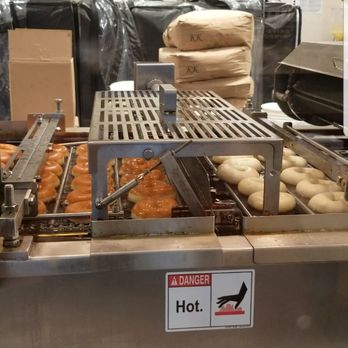 Krispy Kreme - Flip em hot - Donuts Near Me - Hillside, Illinois