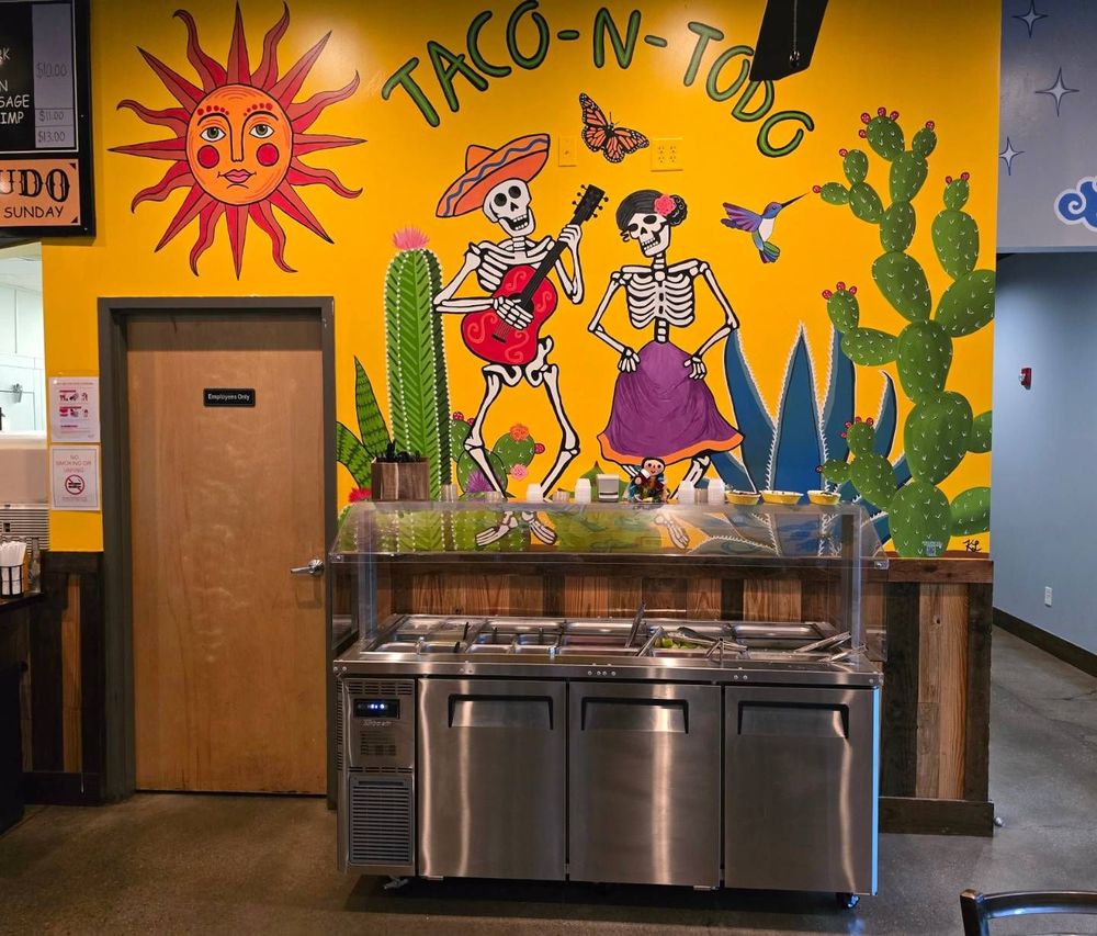 Taco-N-Todo Logo