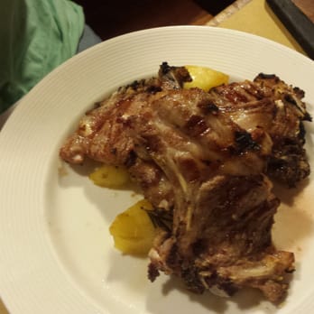 Vini e Vecchi Sapori - Lamb Cutlets €15 - Tuscan Near Me - Florence, FI Vini e Vecchi Sapori - Lamb Cutlets €15 - Tuscan Near Me - Florence, FI