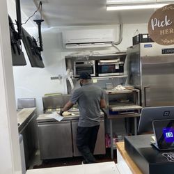 Lombard Deli