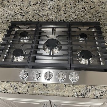 RC Willey - Lg stove top - Furniture Stores Near Me - Rocklin, California RC Willey - Lg stove top - Furniture Stores Near Me - Rocklin, California