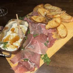 Guilford Bistro & Grille Cafe - Whipped ricotta