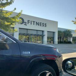 O2 Fitness - Front of building