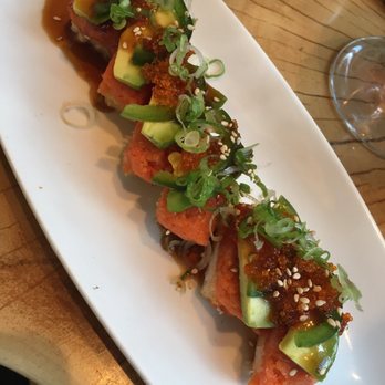 Izakaya Den - Spicy tuna crunch - Japanese Near Me - Denver, Colorado Izakaya Den - Spicy tuna crunch - Japanese Near Me - Denver, Colorado