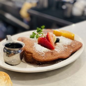 Sweet Maple - French Toast - American Near Me - San Francisco, California Sweet Maple - French Toast - American Near Me - San Francisco, California
