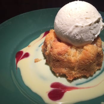 Carlyle - Succulent vanilla bread pudding - New American Near Me - Arlington, Virginia Carlyle - Succulent vanilla bread pudding - New American Near Me - Arlington, Virginia