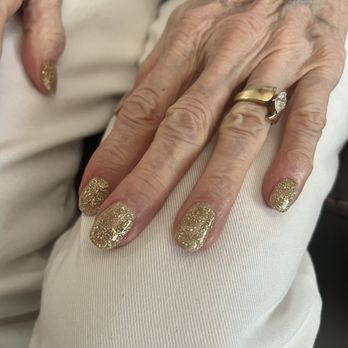 Lavender Nail Bar 2 - Mom LOVES sparkles. - Nail Salons Near Me - Dallas, Texas Lavender Nail Bar 2 - Mom LOVES sparkles. - Nail Salons Near Me - Dallas, Texas