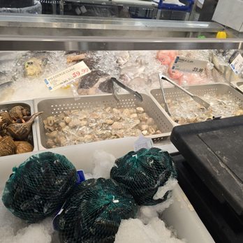 H Mart - Food Court Near Me - Schaumburg, Illinois
