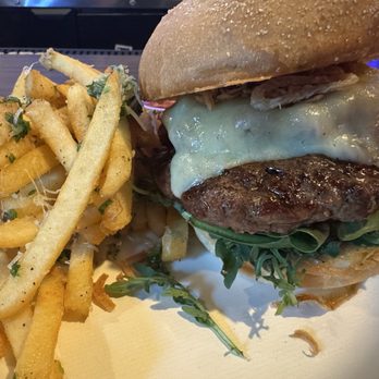 Box Kitchen - Burger and fries - Food Stands Near Me - San Francisco, California Box Kitchen - Burger and fries - Food Stands Near Me - San Francisco, California