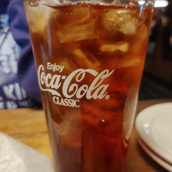 Texas Roadhouse - This is tea with lite ice! Smh please listen I don't ask for much..... - Steakhouses Near Me - Chesapeake, Virginia Texas Roadhouse - This is tea with lite ice! Smh please listen I don't ask for much..... - Steakhouses Near Me - Chesapeake, Virginia