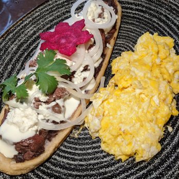 Hugo's - Mexican Near Me - Houston, Texas