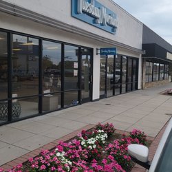 Tuesday Morning - Front entrance
