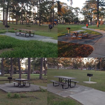 Cole Creek Park - 4 picnic tables with grill - Parks Near Me - Houston, Texas