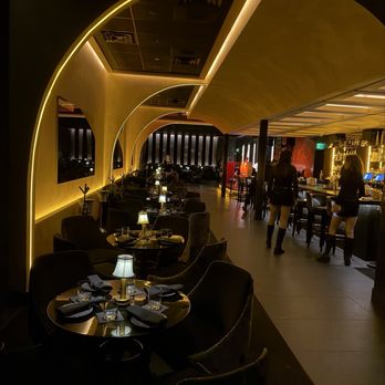 Maison Chinoise - Dim Sum Near Me - Dallas, Texas