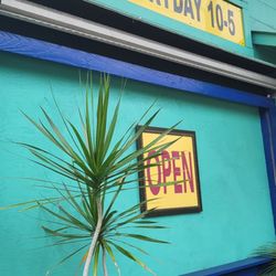 Sunshine Arts Hawaii - Hours