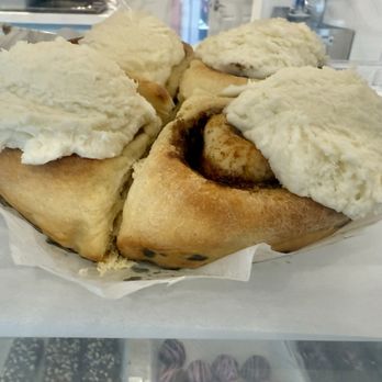 Cliffside Coffee & Sweets - Cinnamon rolls - Coffee & Tea Near Me - Otter Rock, Oregon Cliffside Coffee & Sweets - Cinnamon rolls - Coffee & Tea Near Me - Otter Rock, Oregon