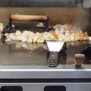 Moon's Sandwich Shop - Where the potatoes and jumpball is made - Sandwiches Near Me - Chicago, Illinois