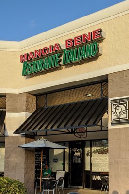 Mangia Bene Restaurant Italian by null