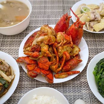 Fancy Chinese Cuisine - Fancy Chinese Cuisine - Twin Lobsters in Maggi Sauce, Chicken, Beef & Vegetables - Dim Sum Near Me - Markham, Ontario