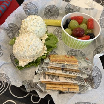 Chicken Salad Chick - Moms two scoops with fresh fruit - Southern Near Me - Orlando, Florida Chicken Salad Chick - Moms two scoops with fresh fruit - Southern Near Me - Orlando, Florida