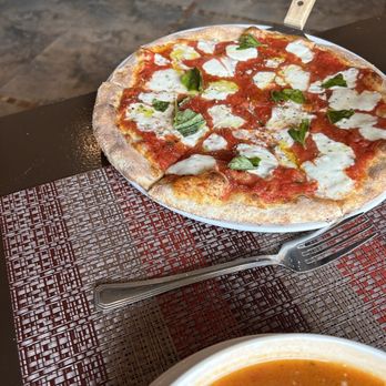 Trattoria 35 - Regina Margherita - Pizza Near Me - Bayside, New York