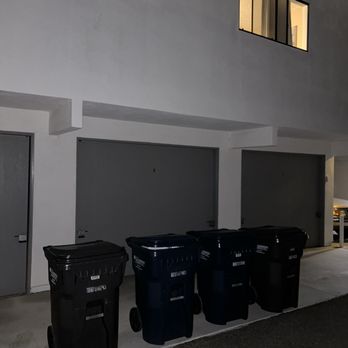 Bin Butlers - Junk Removal & Hauling Near Me - Irvine, California Bin Butlers - Junk Removal & Hauling Near Me - Irvine, California