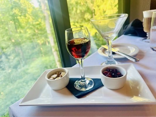 The Inn at Honey Run by null