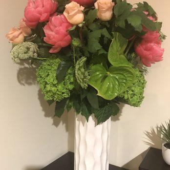 Twigs and Thyme - Thank u for the most beautiful flowers last week :) - Florists Near Me - Beverly Hills, California