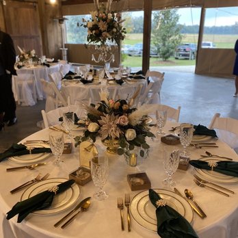 Pranges Florist - Reception Florals - Florists Near Me - Gainesville, Florida