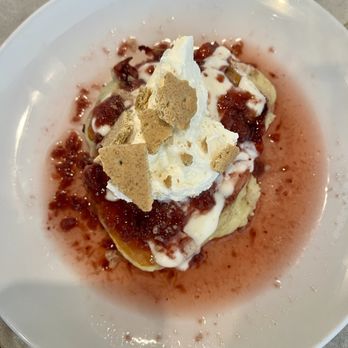 Jealous Fork - Strawberry Cheesecake pancakes - Pancakes Near Me - Miami, Florida Jealous Fork - Strawberry Cheesecake pancakes - Pancakes Near Me - Miami, Florida