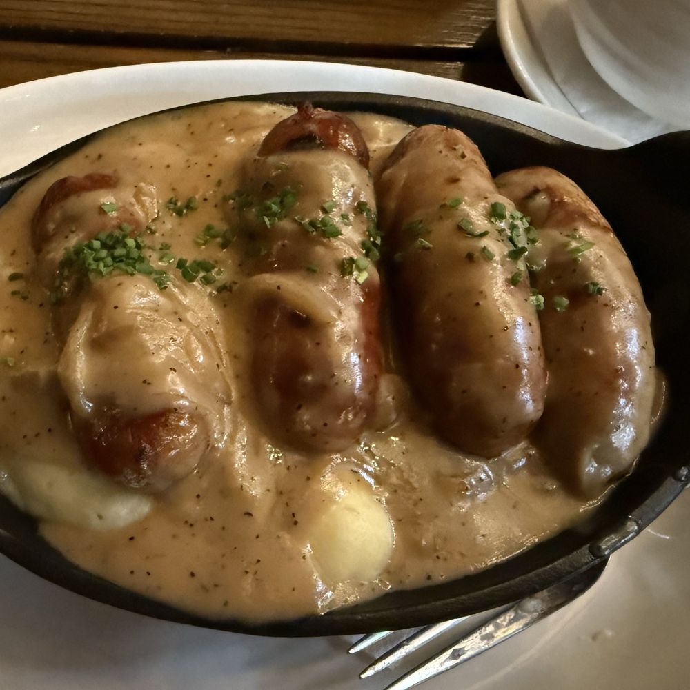 Bangers & mash Bangers & mash