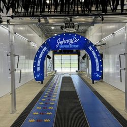 Johnny's Auto Spa and Detail - Longest tunnel in lake county