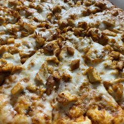 Halal Pizza - Chicken tandoori topping