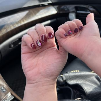 Nail Experts - Nail Salons Near Me - Saint Louis, Missouri Nail Experts - Nail Salons Near Me - Saint Louis, Missouri