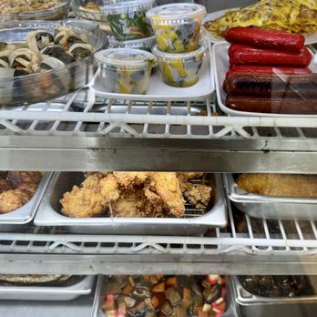 Masa & Joyce Okazuya - Fried goodies - Hawaiian Near Me - Kaneohe, Hawaii