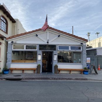 NDMK Fish House - Sushi Bars Near Me - Avalon, California NDMK Fish House - Sushi Bars Near Me - Avalon, California