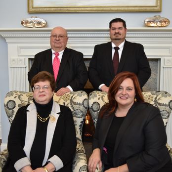 Spaulding Funeral Home & Crematory - Funeral Services & Cemeteries Near Me - Middletown, Ohio Spaulding Funeral Home & Crematory - Funeral Services & Cemeteries Near Me - Middletown, Ohio