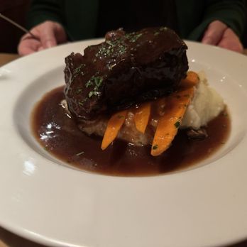 Max's Bistro & Bar - Short Rib - Seafood Near Me - Fresno, California