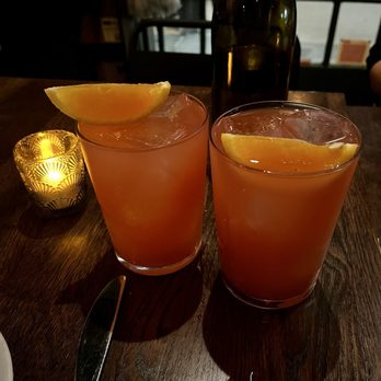 Bar Chuzo - Guava rose sangria - Latin American Near Me - Brooklyn, New York