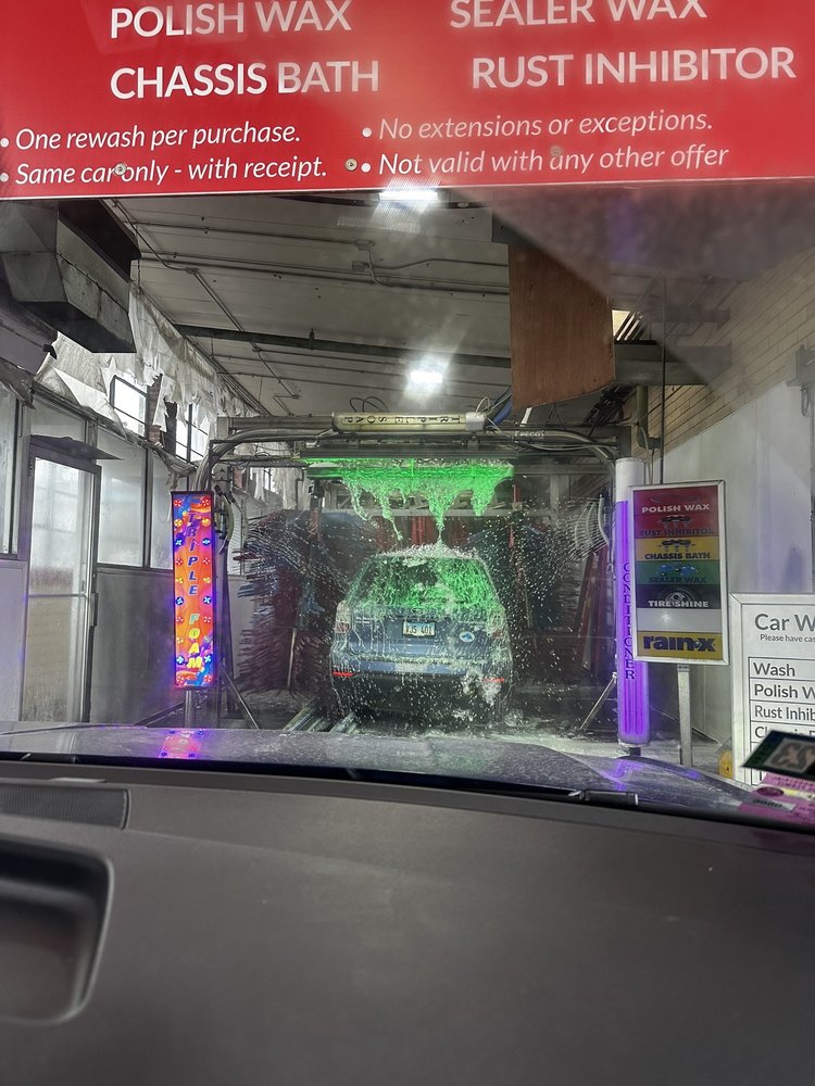 SPEEDY CAR WASH 13 Photos & 38 Reviews 5724 N Lincoln Ave, Chicago