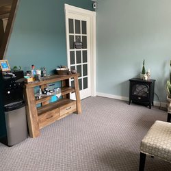 Evolution Healing Arts - Waiting room
