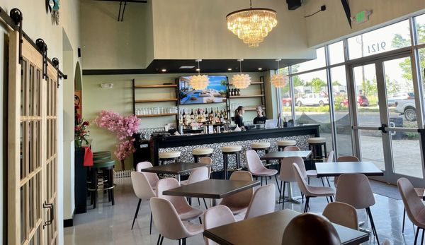 Lil Bowl, Thai and Japanese Cuisine by null