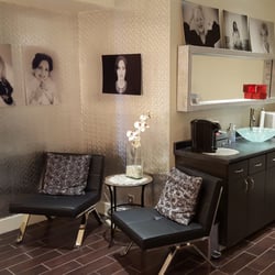Indulgence Day Spa - Makeup Studio Lounge