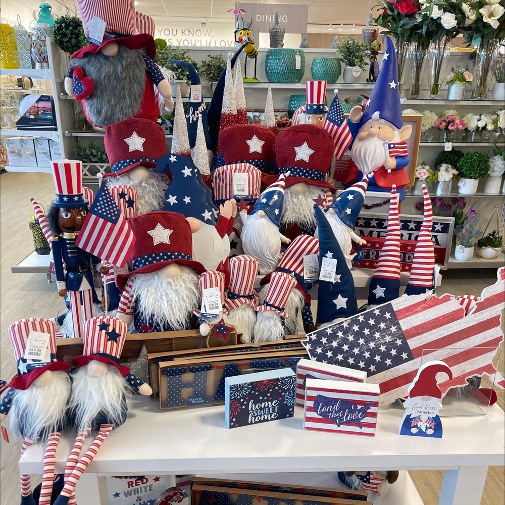 HOMEGOODS Updated October 2024 730 Watkins Rd, Maryville, Tennessee Furniture Stores