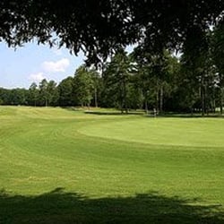 The Oaks Course - The Oaks guarantees their greens all year round!
