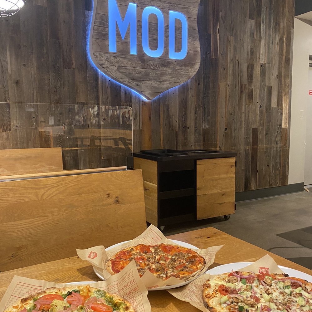 Make your own pizzas! Make your own pizzas!