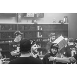 Elite Vapor - Friendly environment and staff
