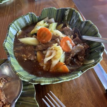 Kasama - Gravy and beef/veggies for the Egg Foo Young. - Filipino Near Me - Beaumont, California Kasama - Gravy and beef/veggies for the Egg Foo Young. - Filipino Near Me - Beaumont, California