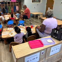 DearOnes Montessori