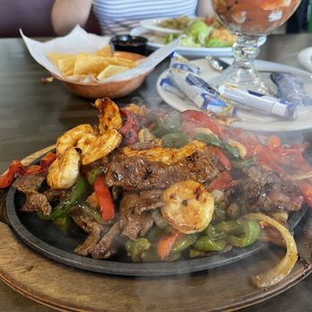 Taco Giro - Mexican Near Me - Tucson, Arizona